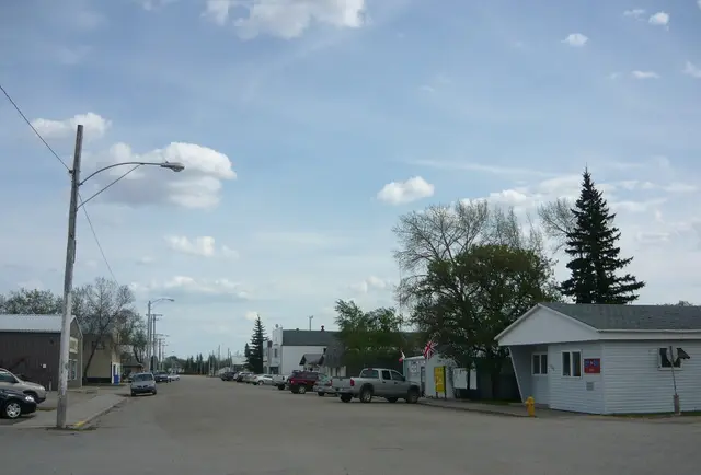 Aspen Street, Leroy's main street
